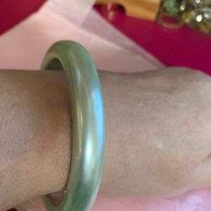 Classic Green Jade Bangle Bracelet - Unbranded